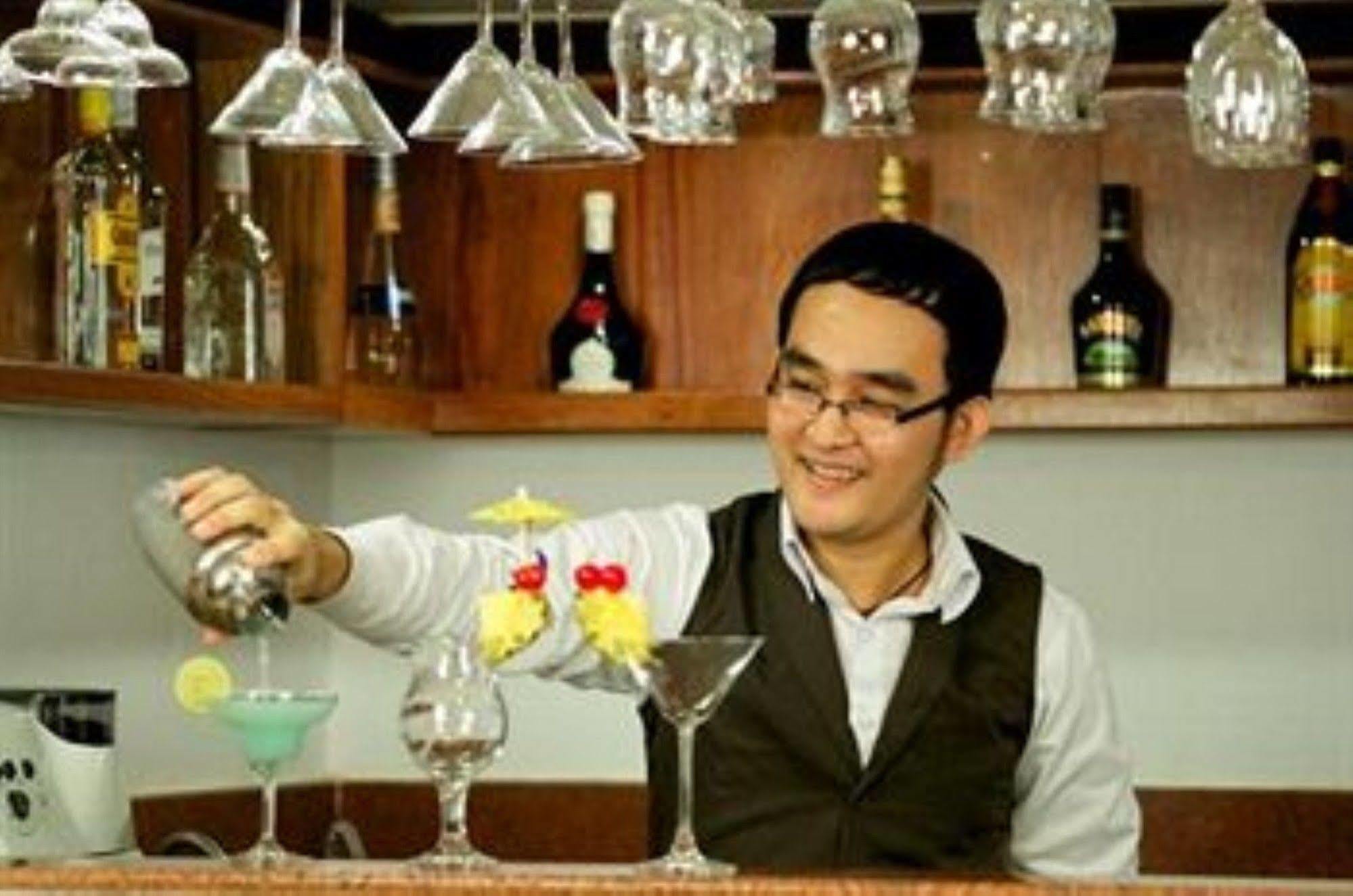Wei Si Deng Hotel & Restaurant Πνομ Πενχ Εξωτερικό φωτογραφία